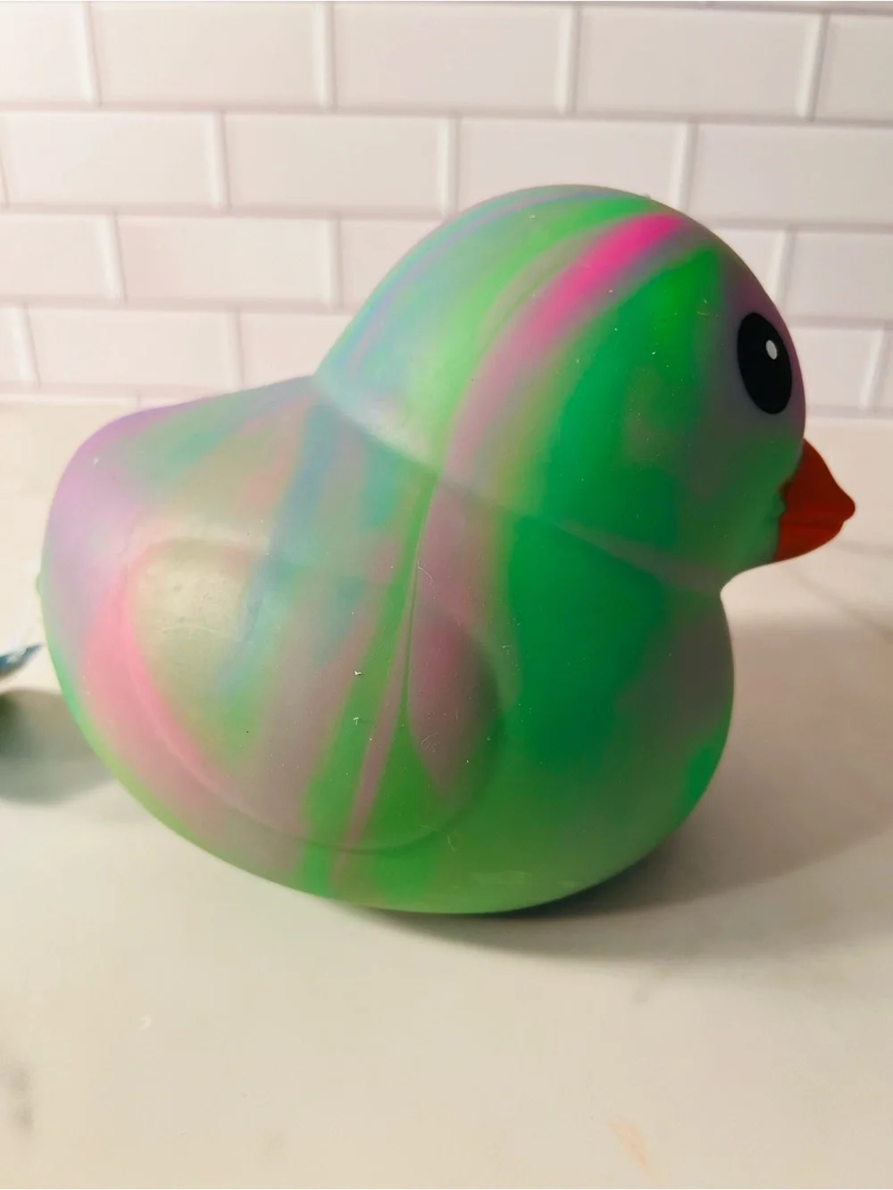 Squeezy Rainbow Duck Squishy Toy - Multicolor - Picture 3 of 6